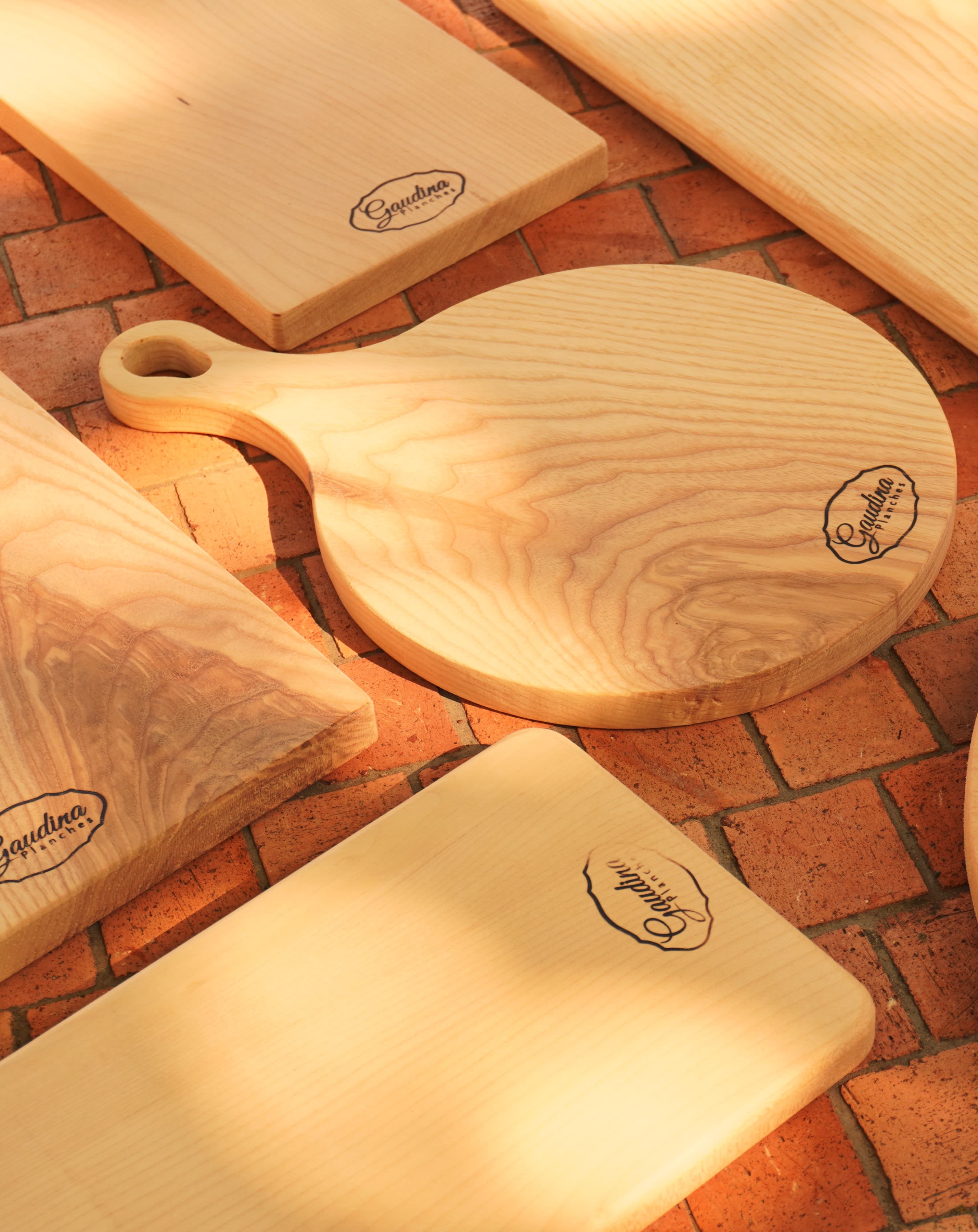 Planche et plateau en bois noble personnalisé — Gaudina Planches, atelier en Provence